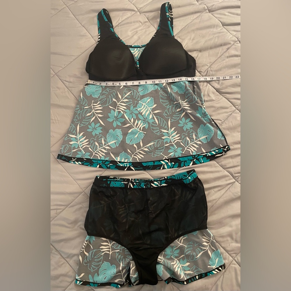 Blair Women’s Swimsuit Set Tankini Top And Swim Shorts Green Floral 16 XL - Picture 4 of 4